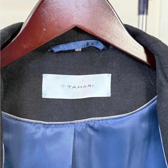 T Tahari Black Coat with Blue Satin Lining - Picture 3 of 4